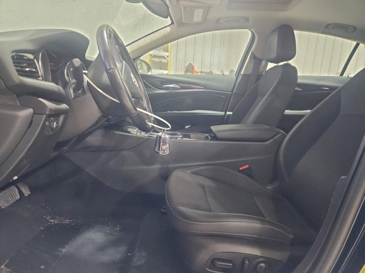 2018 BUICK Regal