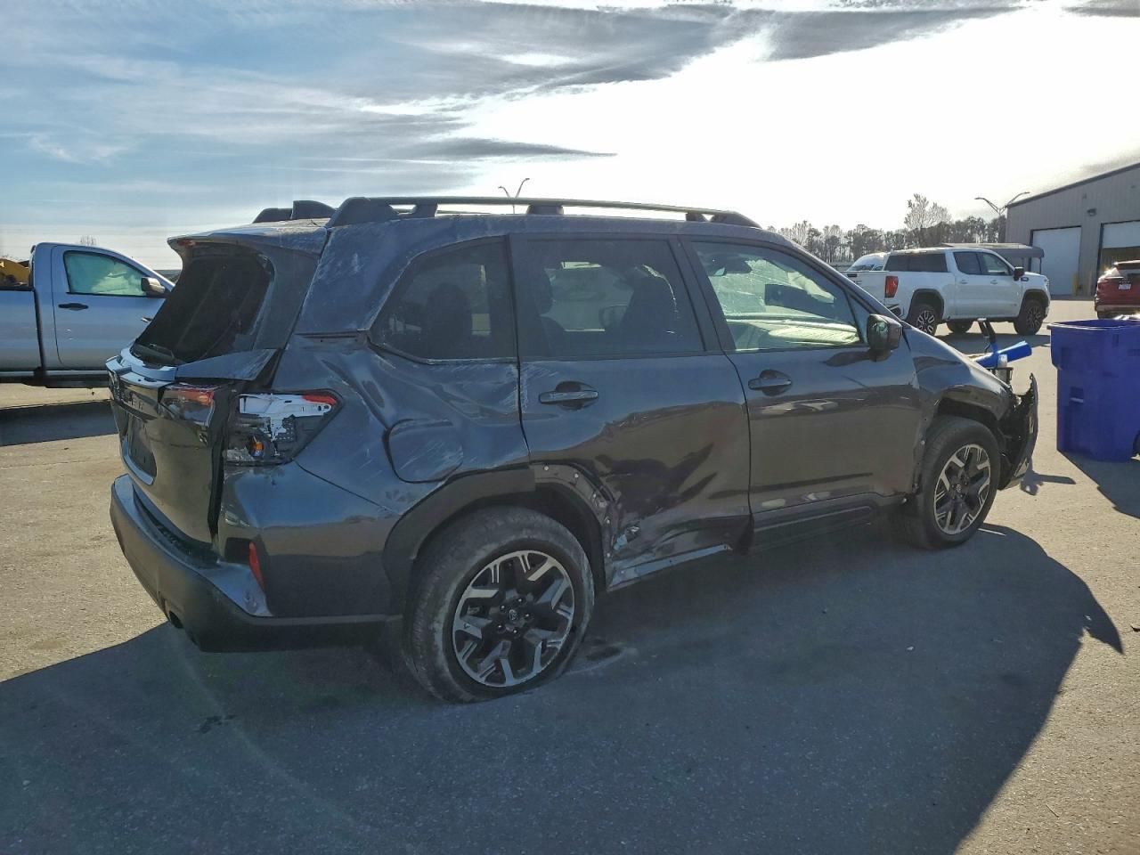 2025 SUBARU FORESTER