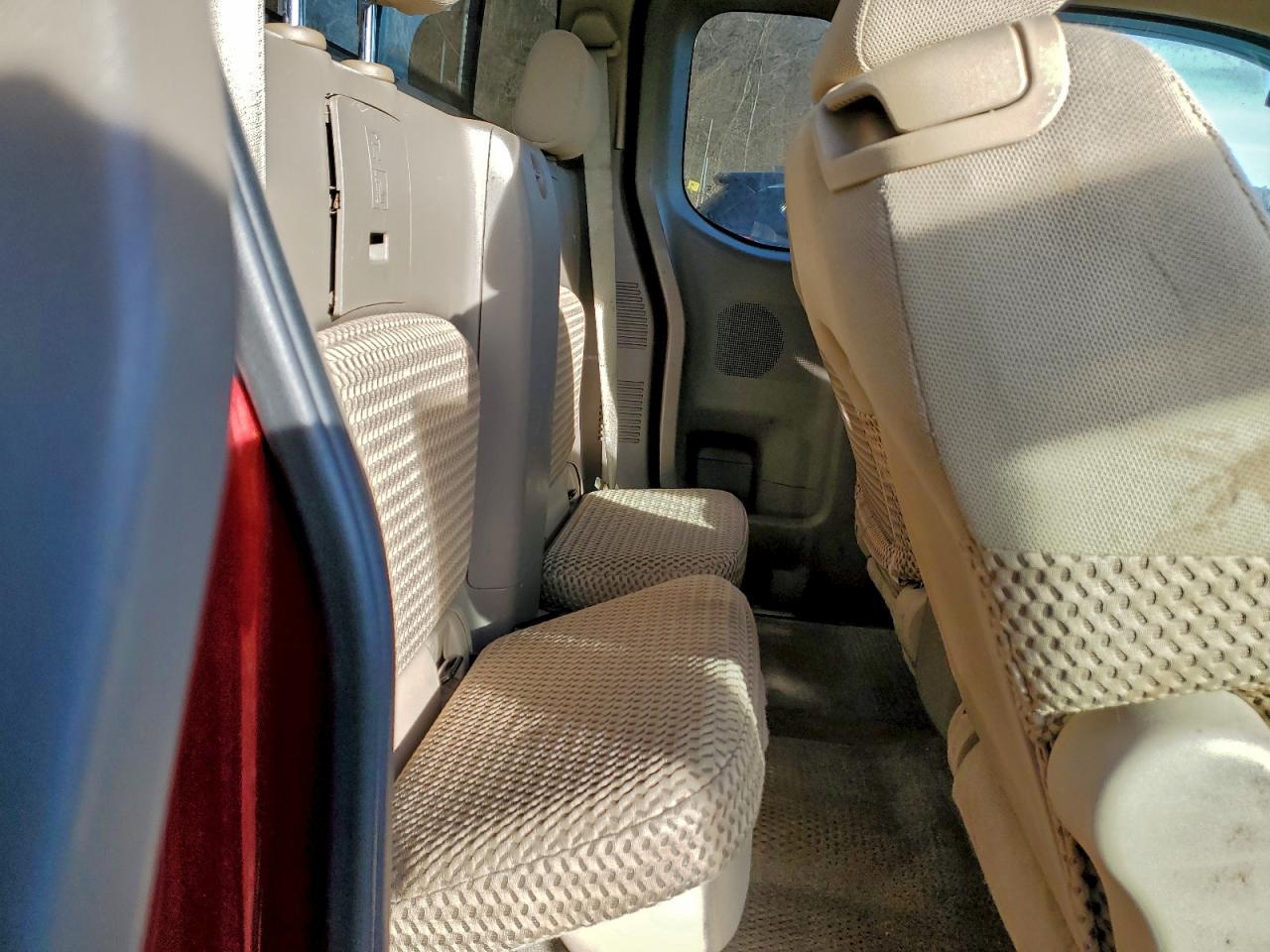 2014 NISSAN Frontier
