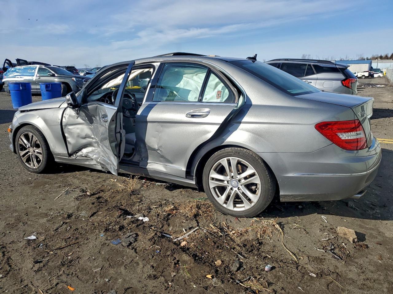 2012 MERCEDES-BENZ C-CLASS