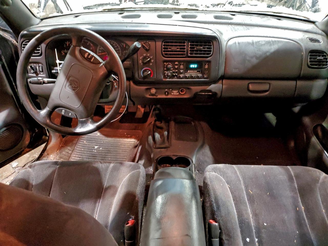 1999 DODGE Dakota