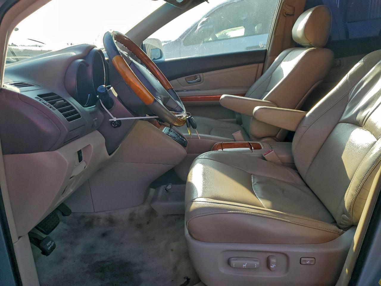 2004 LEXUS Rx 330