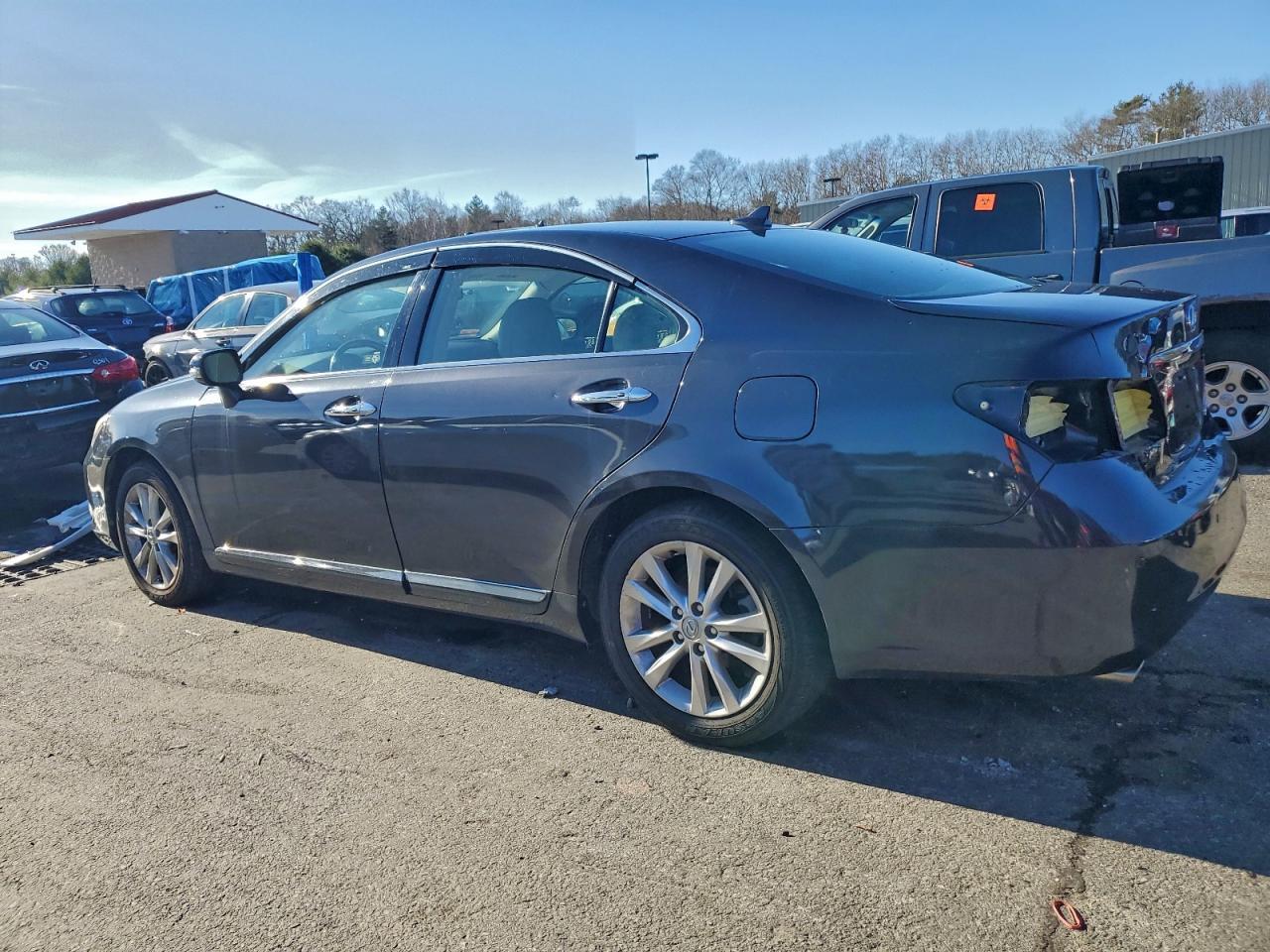 2011 LEXUS ES 350