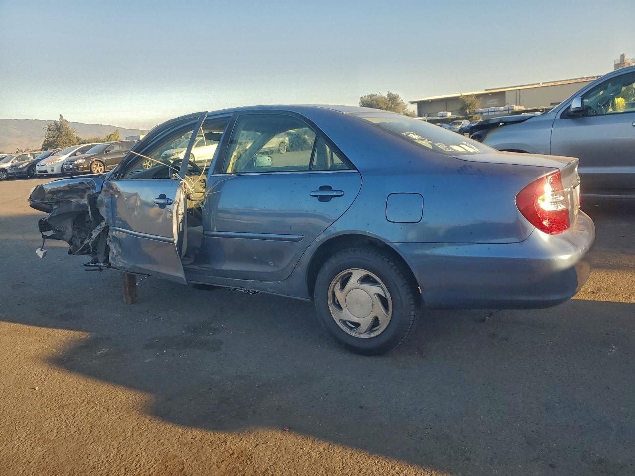 2002 TOYOTA CAMRY