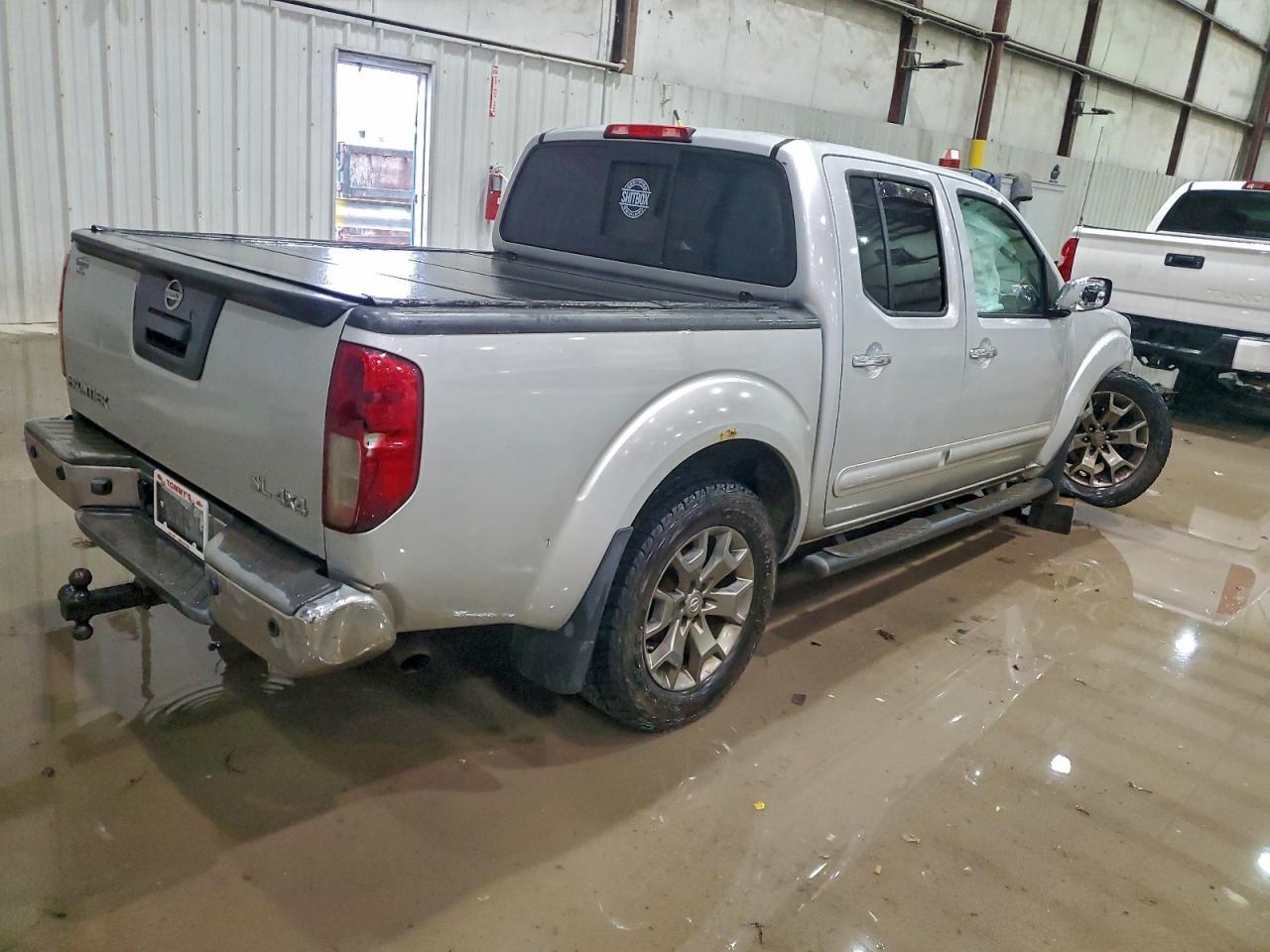 2015 NISSAN Frontier