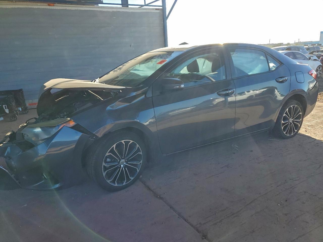 2015 TOYOTA COROLLA