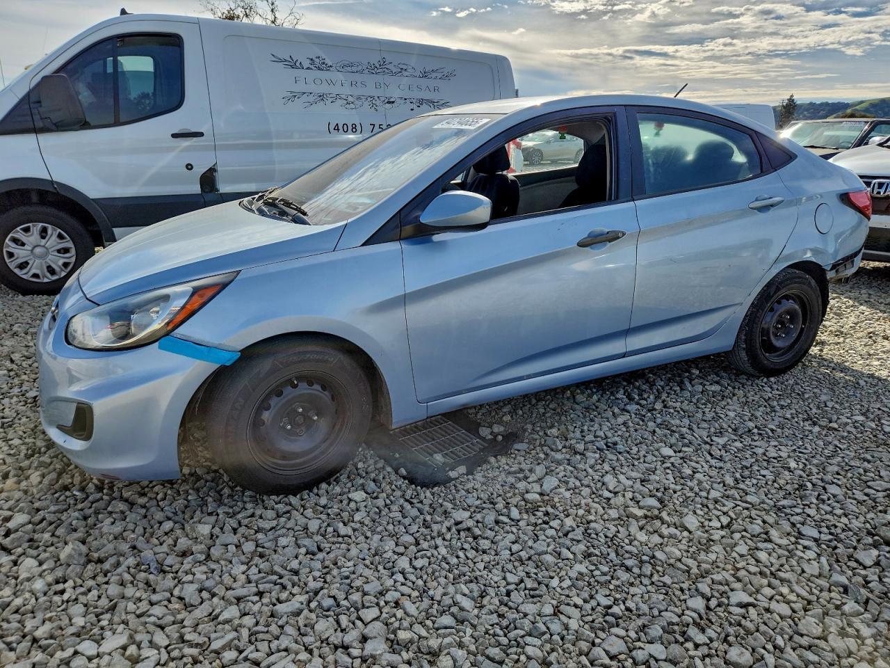 2013 HYUNDAI ACCENT