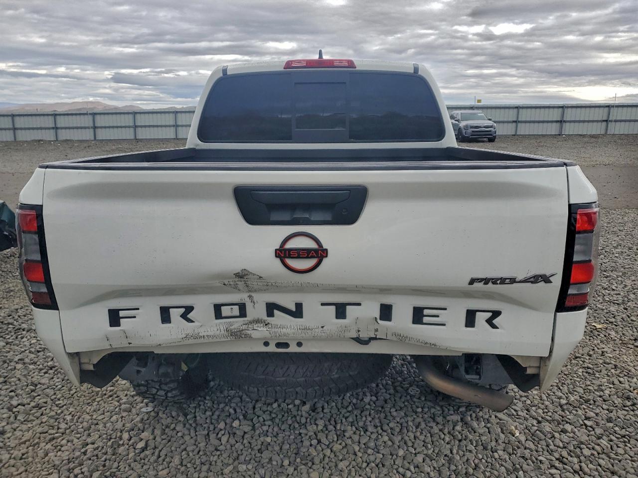 2022 NISSAN Frontier