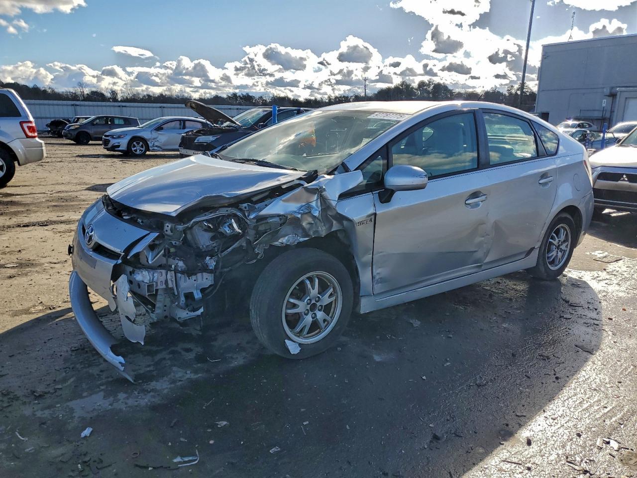 2011 TOYOTA PRIUS