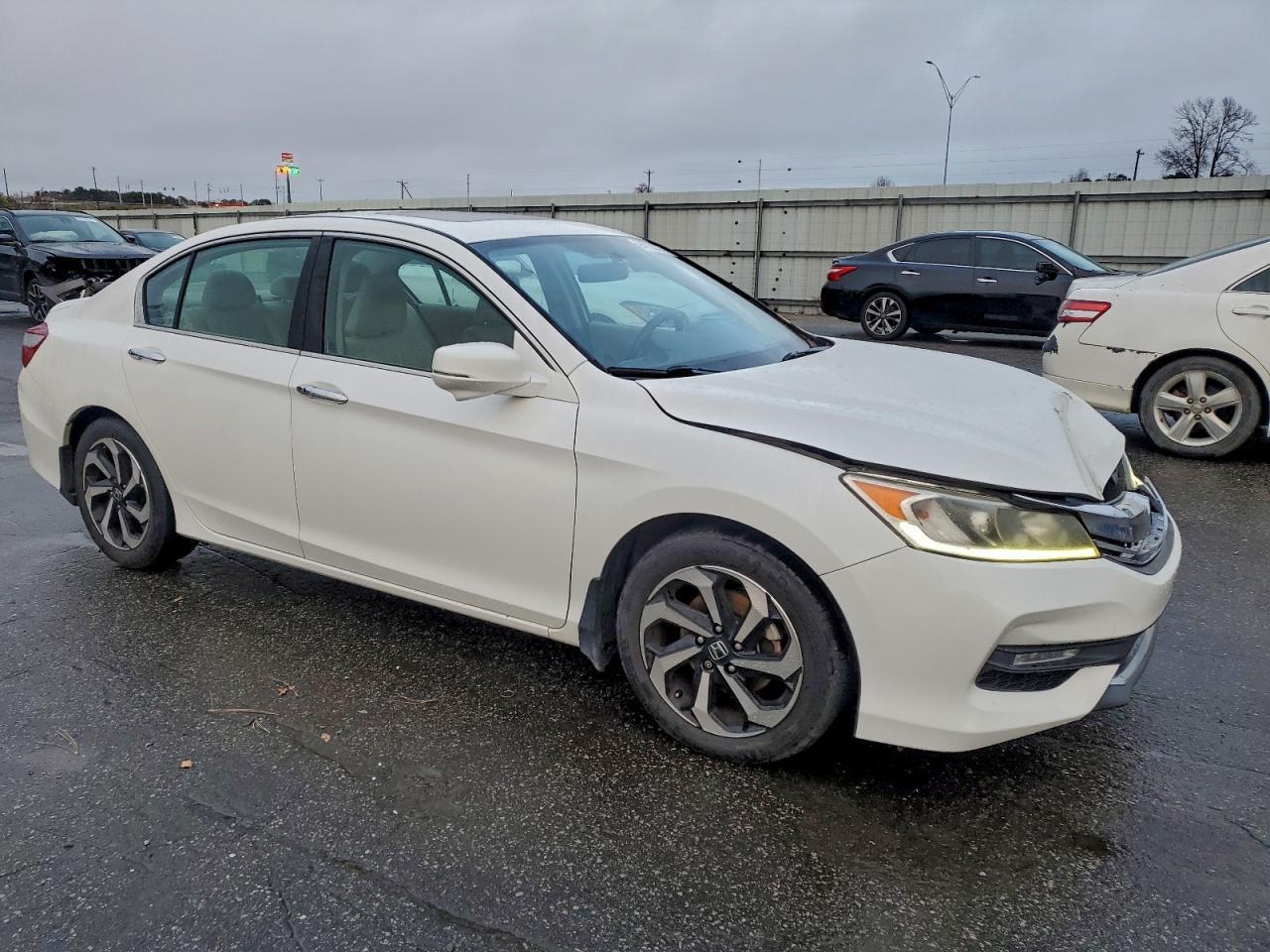 2016 HONDA ACCORD