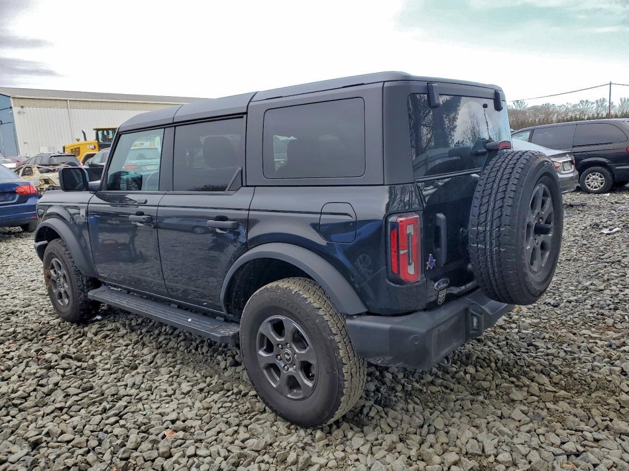 2024 FORD Bronco