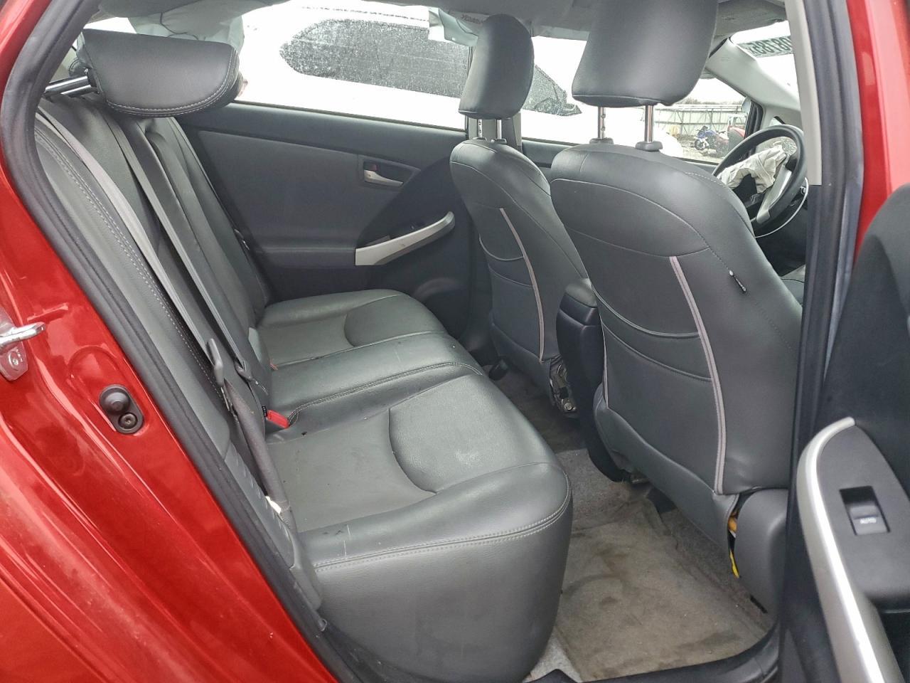 2014 TOYOTA PRIUS