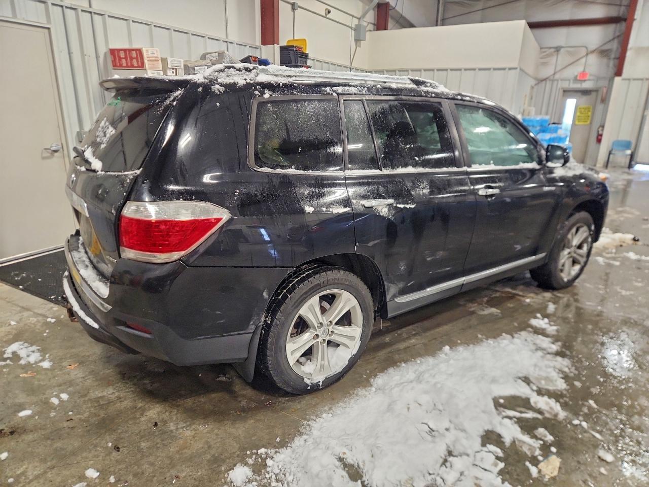 2012 TOYOTA HIGHLANDER
