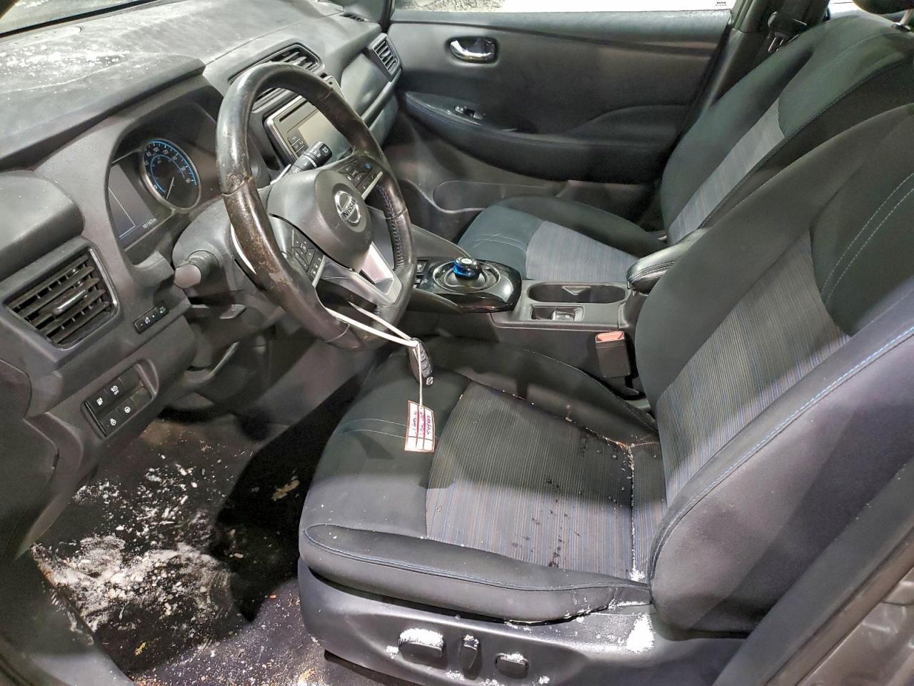 2019 NISSAN LEAF