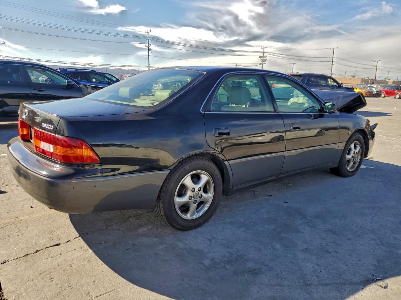 1998 LEXUS Es 300