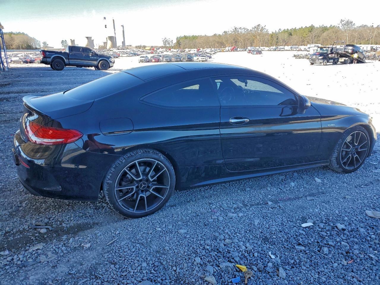 2017 MERCEDES-BENZ C-CLASS