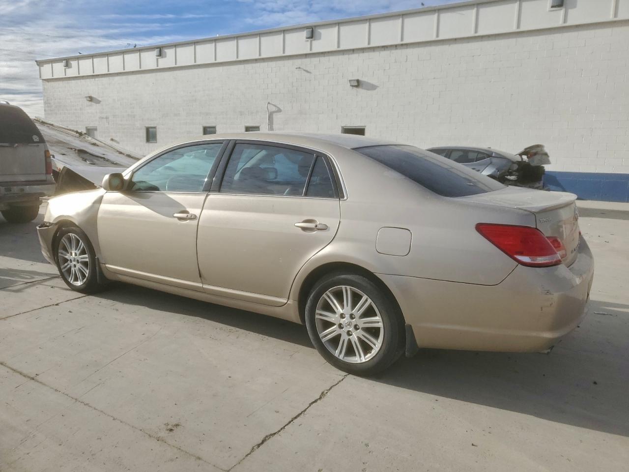 2007 TOYOTA Avalon