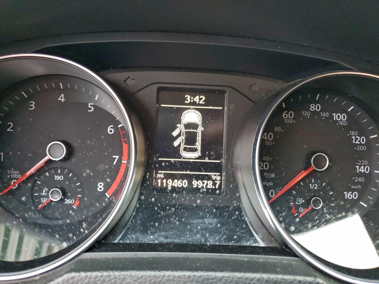 2016 VOLKSWAGEN Passat