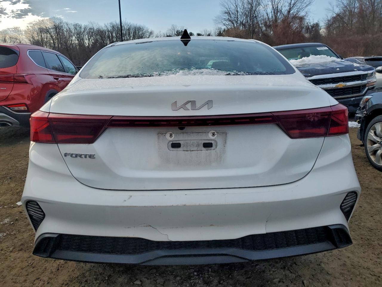 2024 KIA FORTE