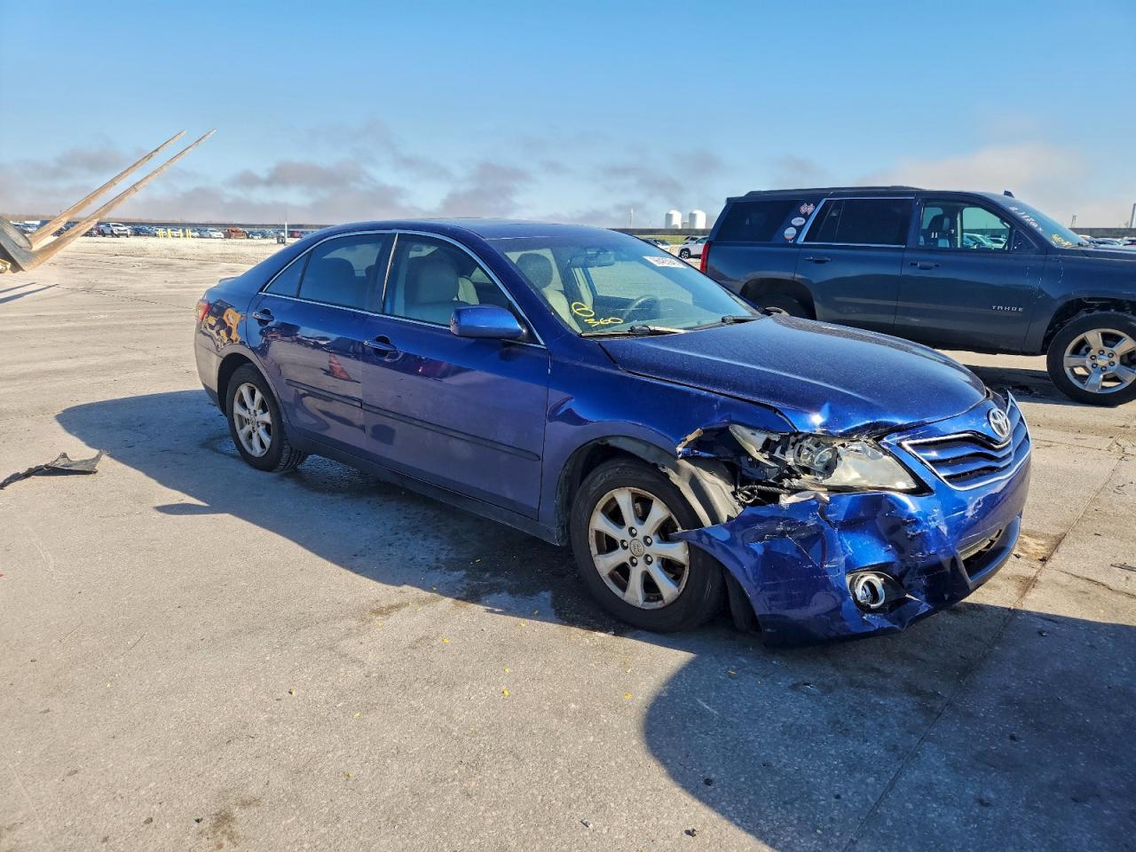 2011 TOYOTA CAMRY