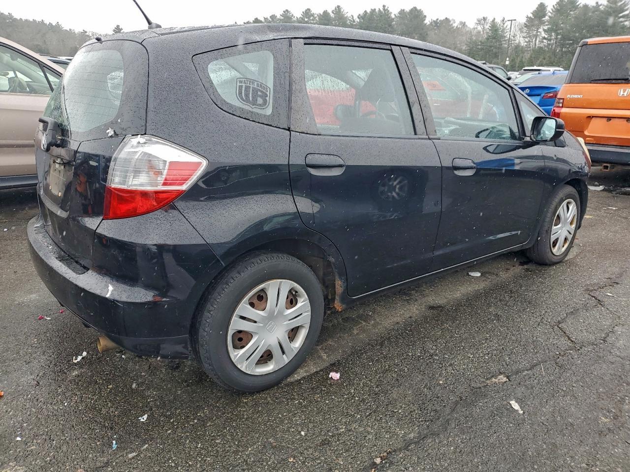 2011 HONDA FIT