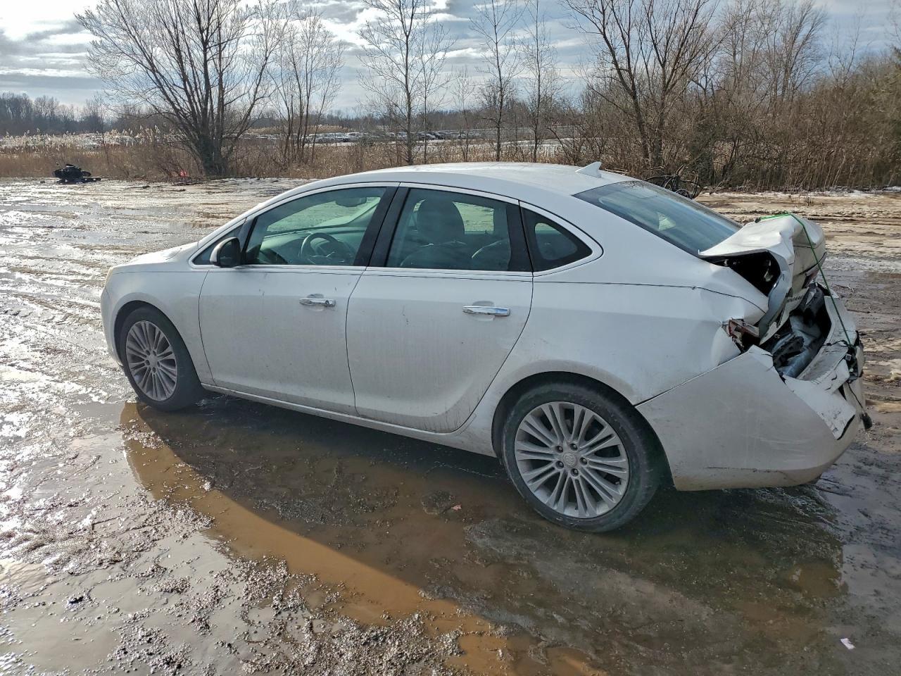 2013 BUICK VERANO