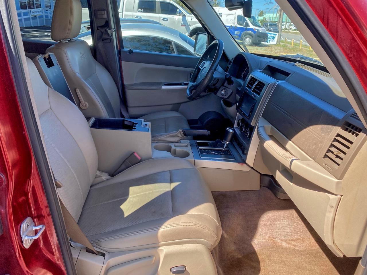 2009 JEEP Liberty