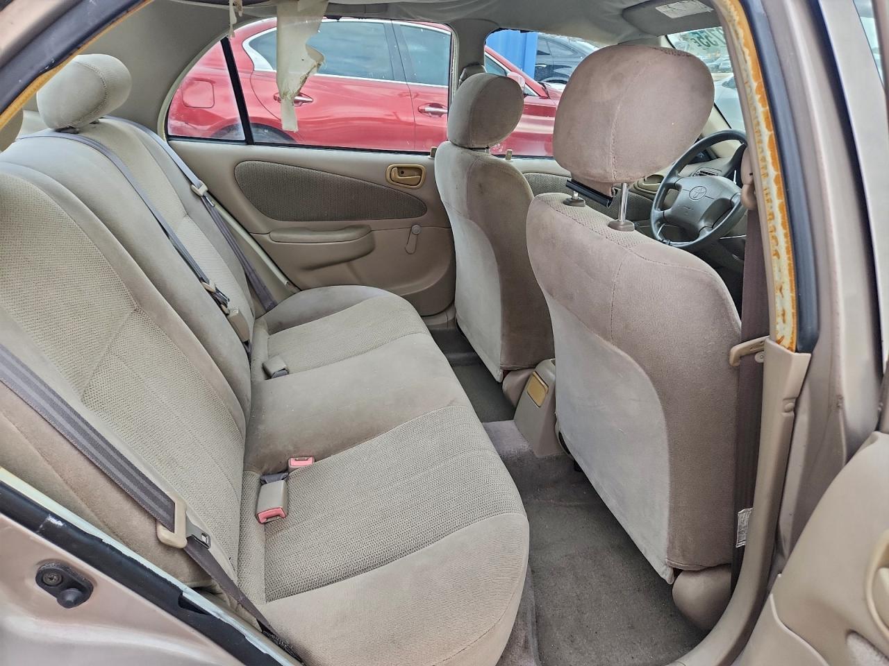 2001 TOYOTA COROLLA