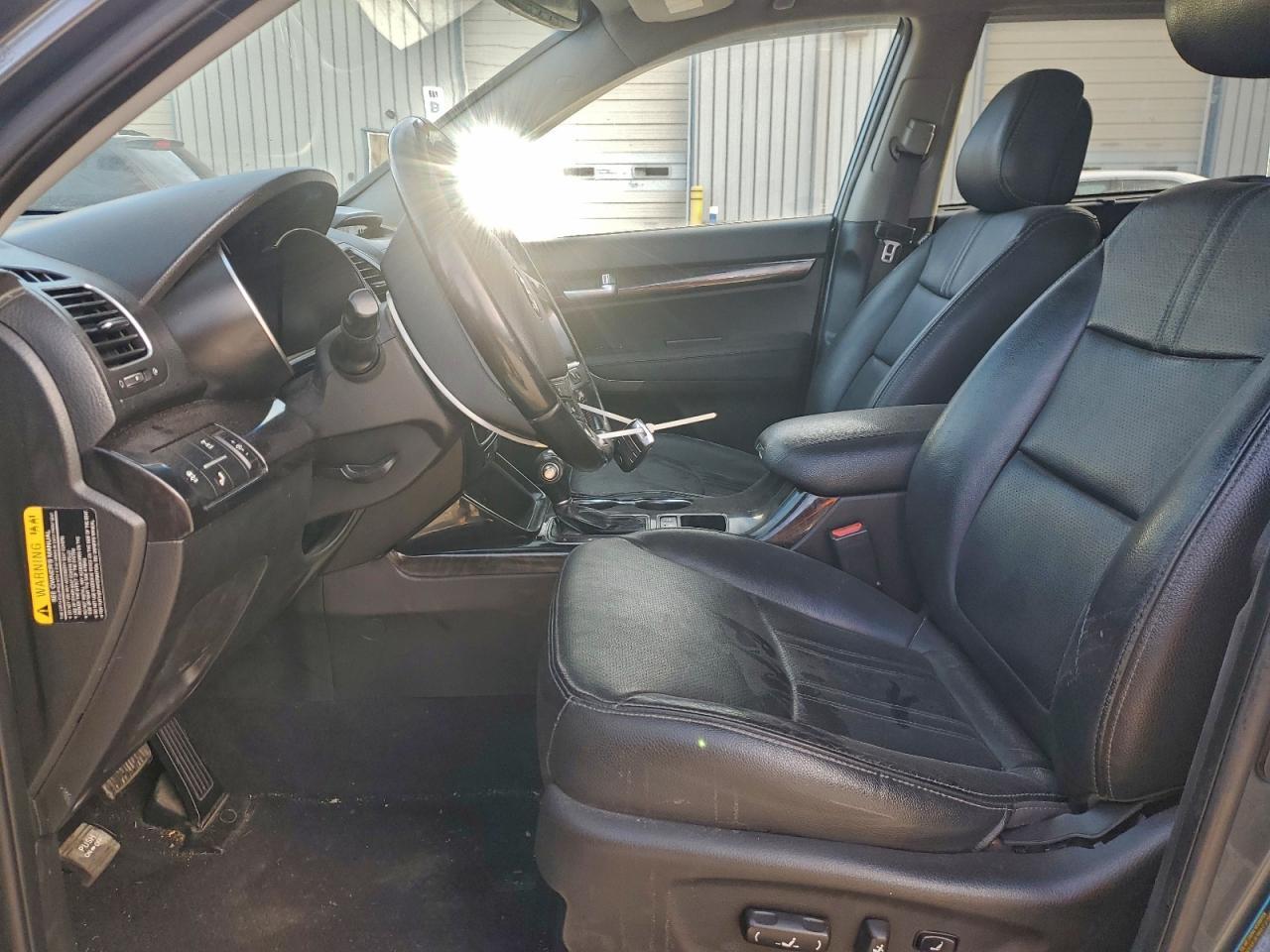 2014 KIA SORENTO
