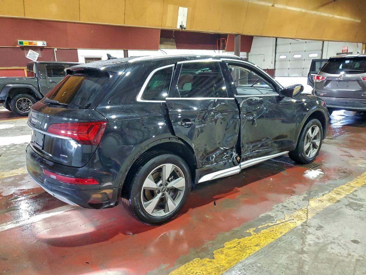 2024 AUDI Q5