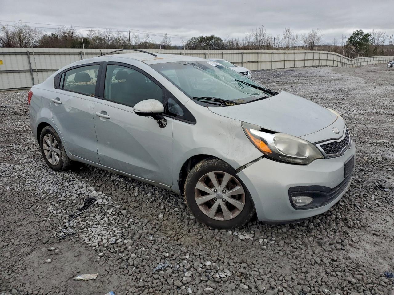 2013 KIA RIO