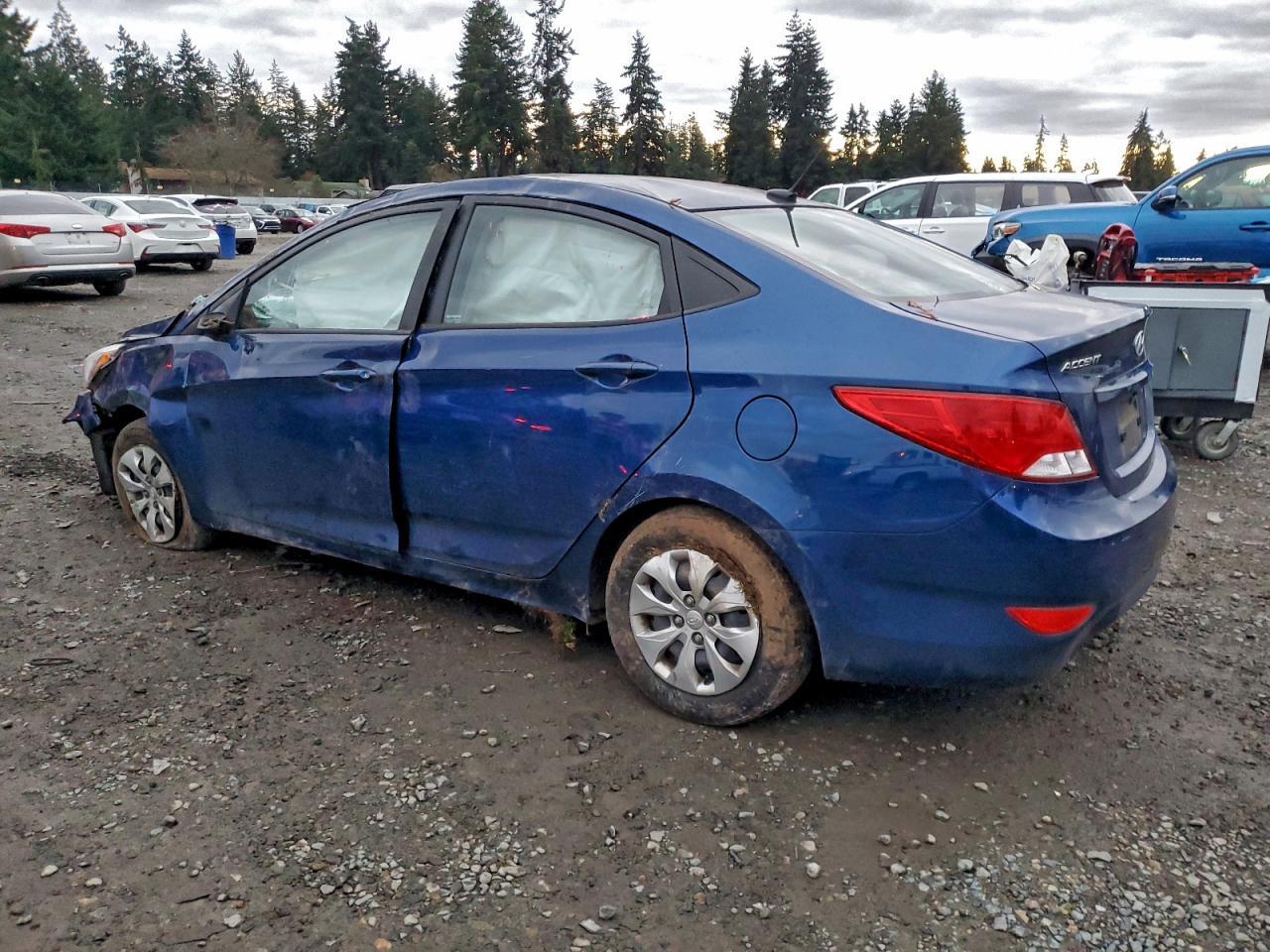 2015 HYUNDAI ACCENT