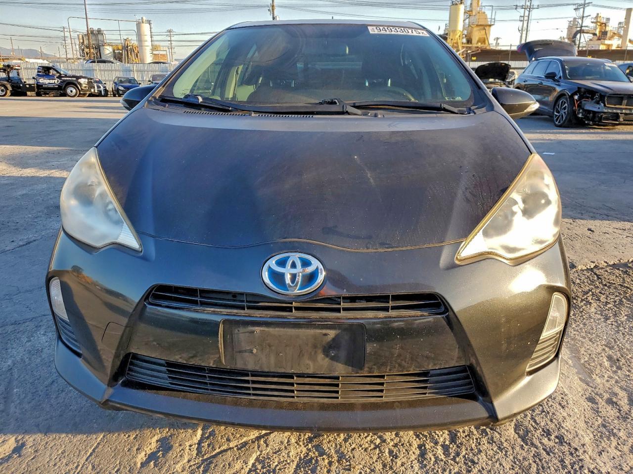 2012 TOYOTA Prius c