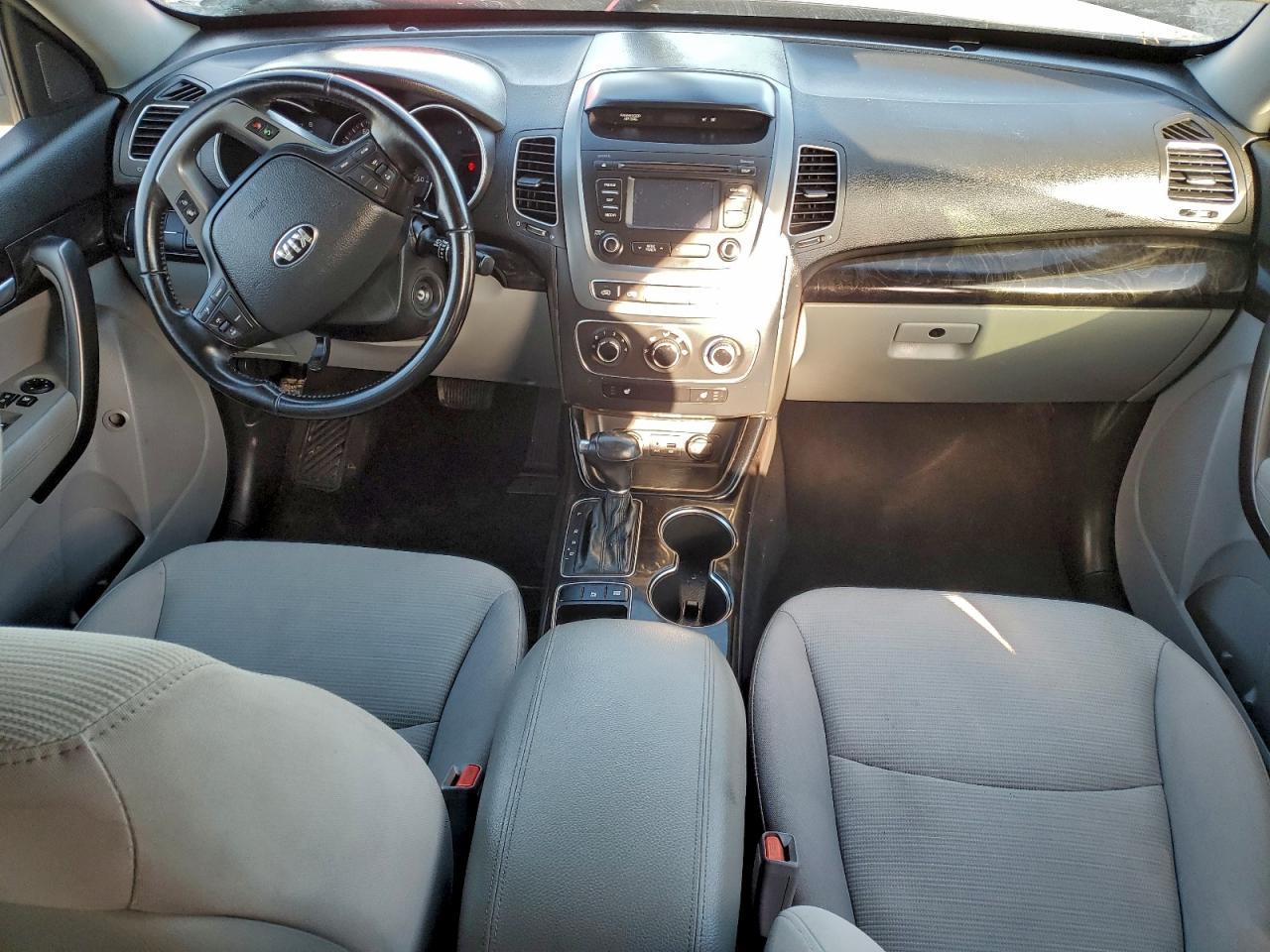 2014 KIA SORENTO