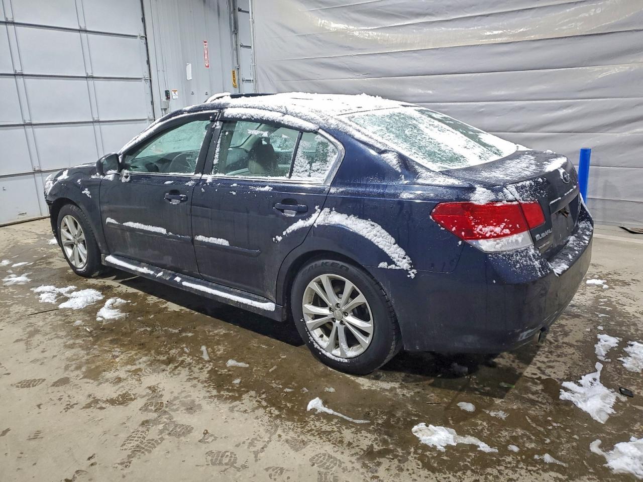2013 SUBARU Legacy
