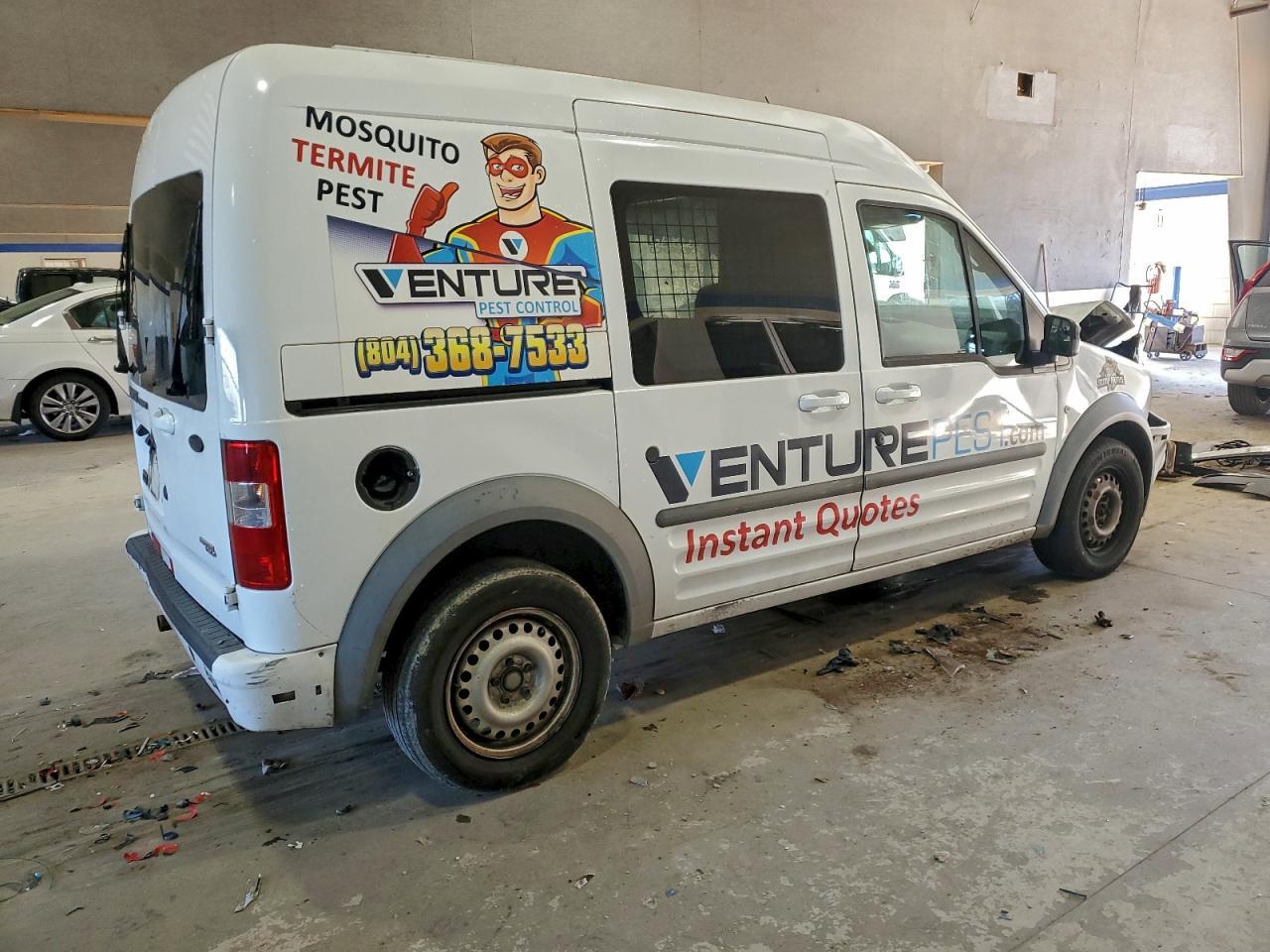 2013 FORD TRANSIT CONNECT