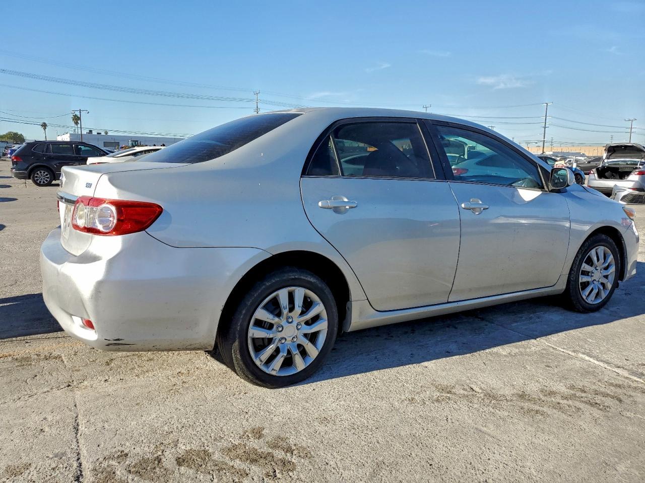 2013 TOYOTA COROLLA