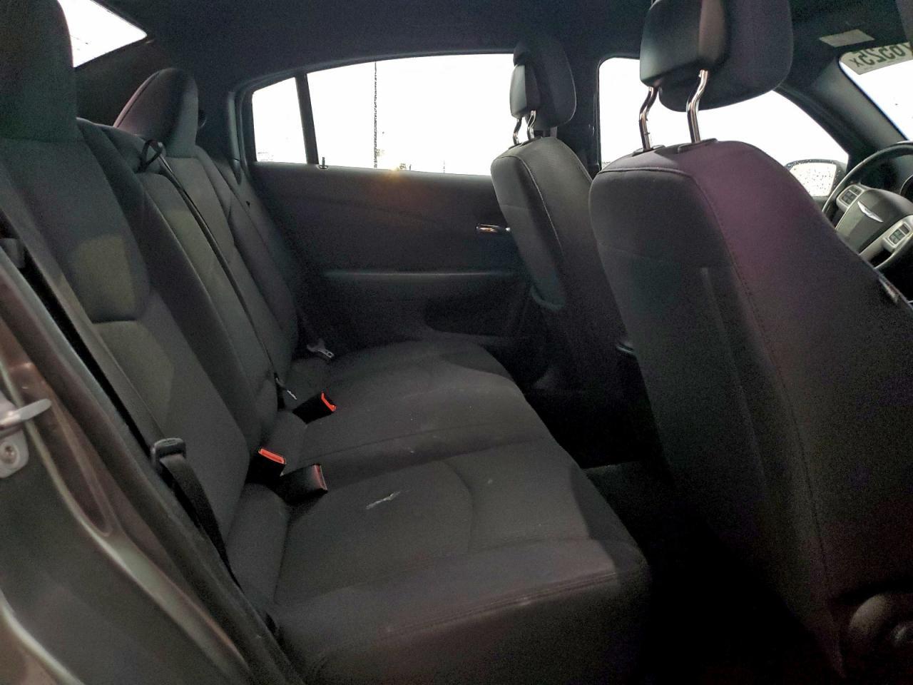 2013 CHRYSLER 200