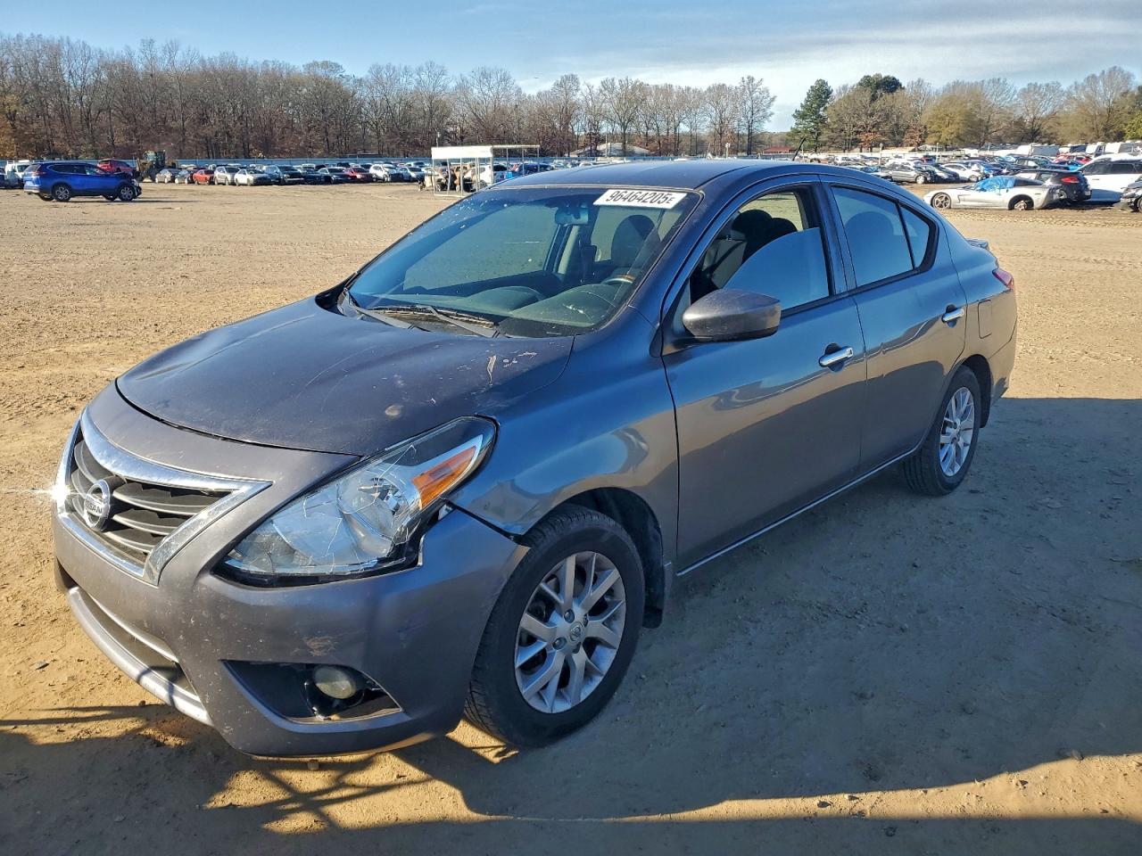 2017 NISSAN VERSA