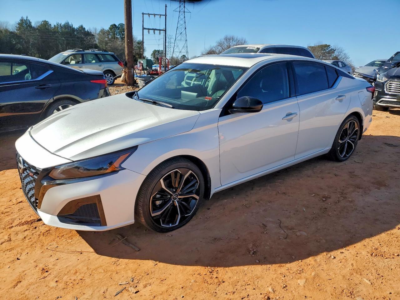 2024 NISSAN ALTIMA