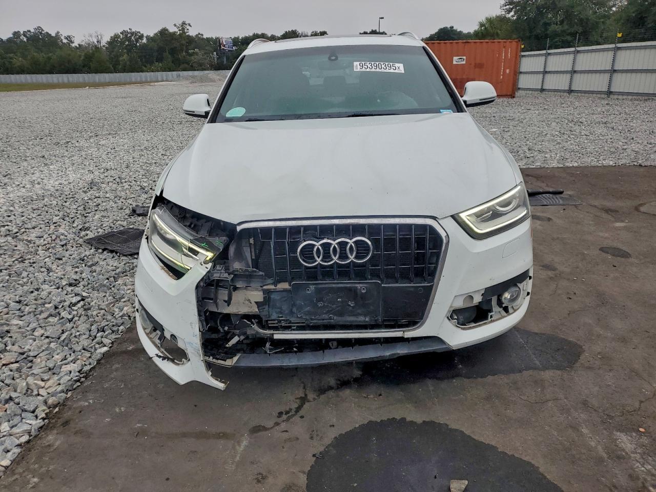 2015 AUDI Q3