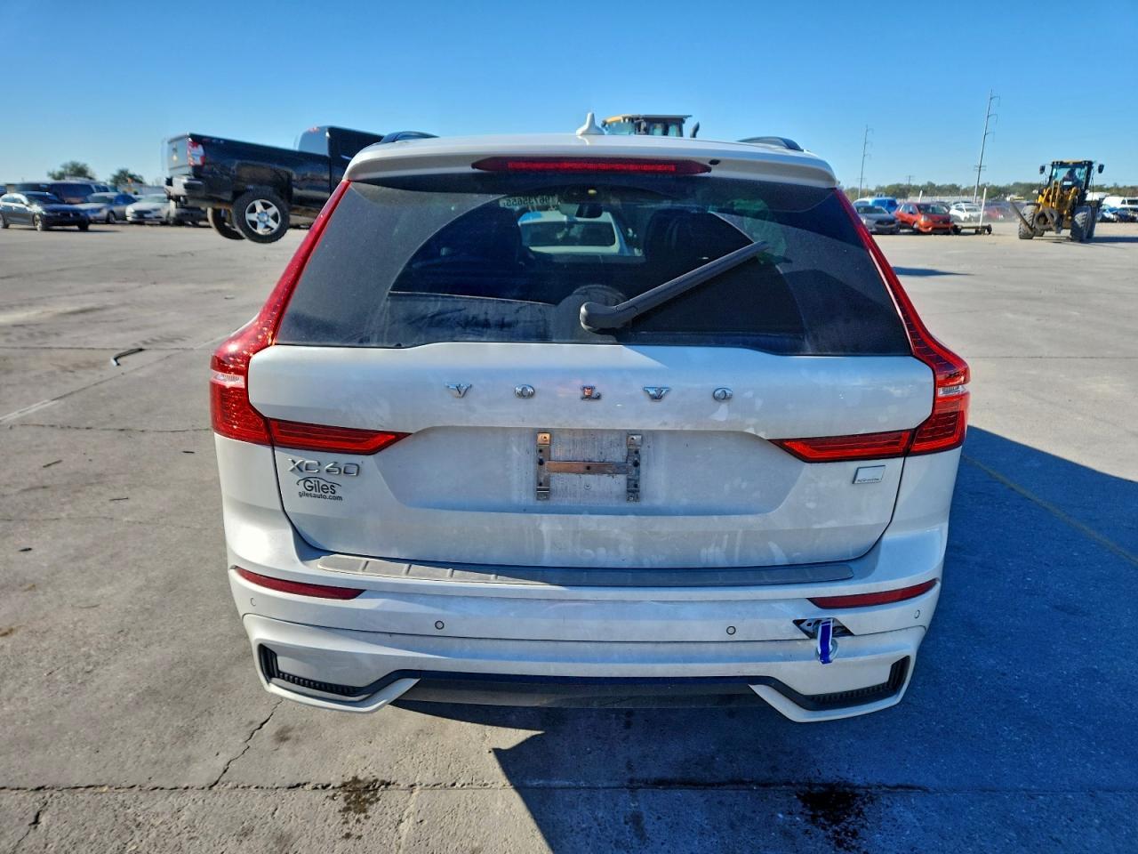 2023 VOLVO XC60