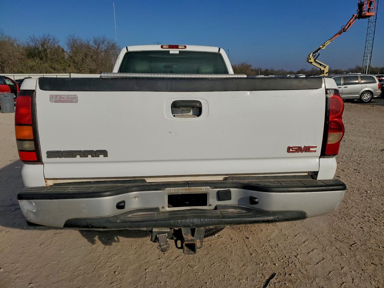 2005 GMC Sierra