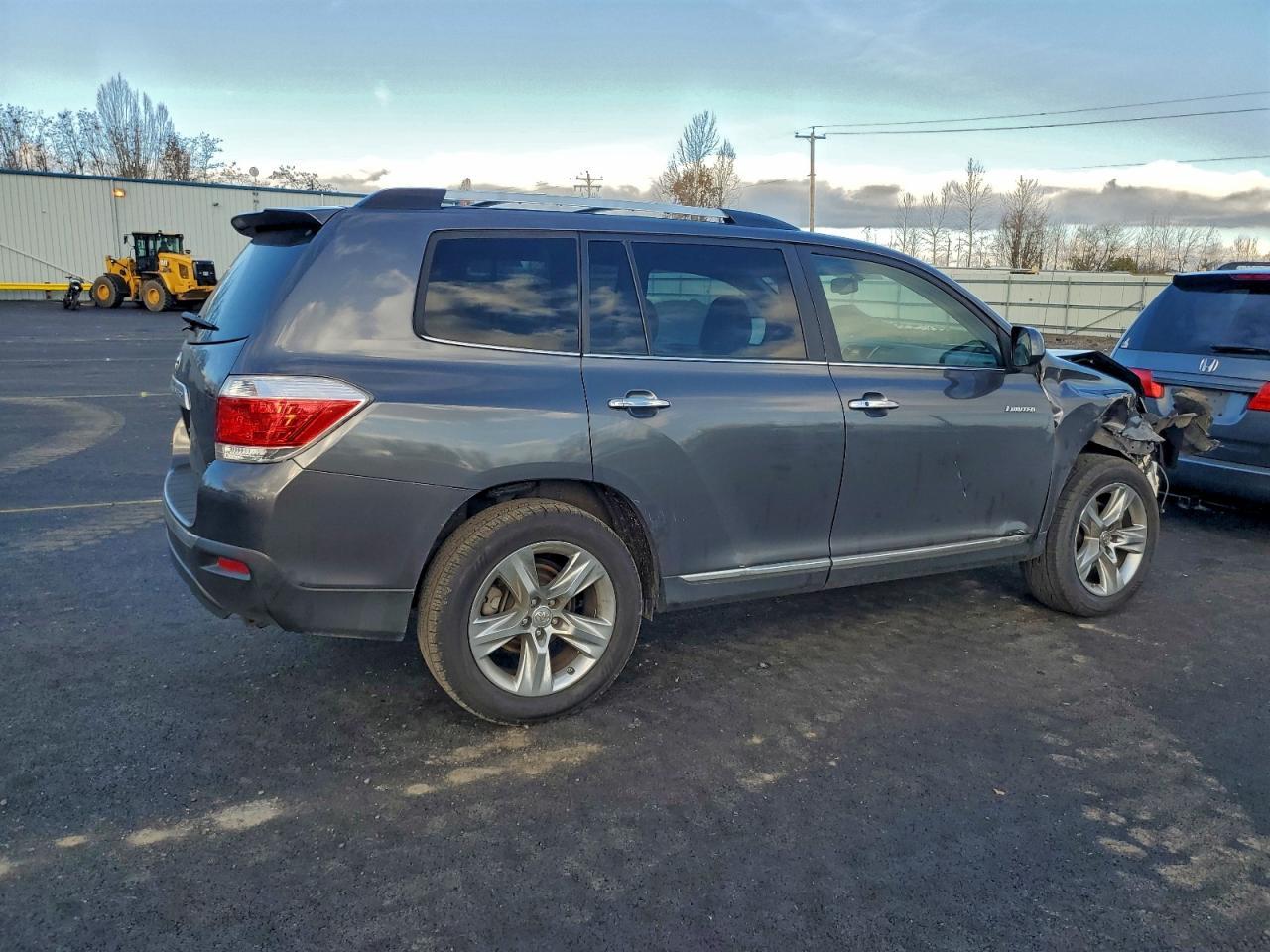 2012 TOYOTA HIGHLANDER