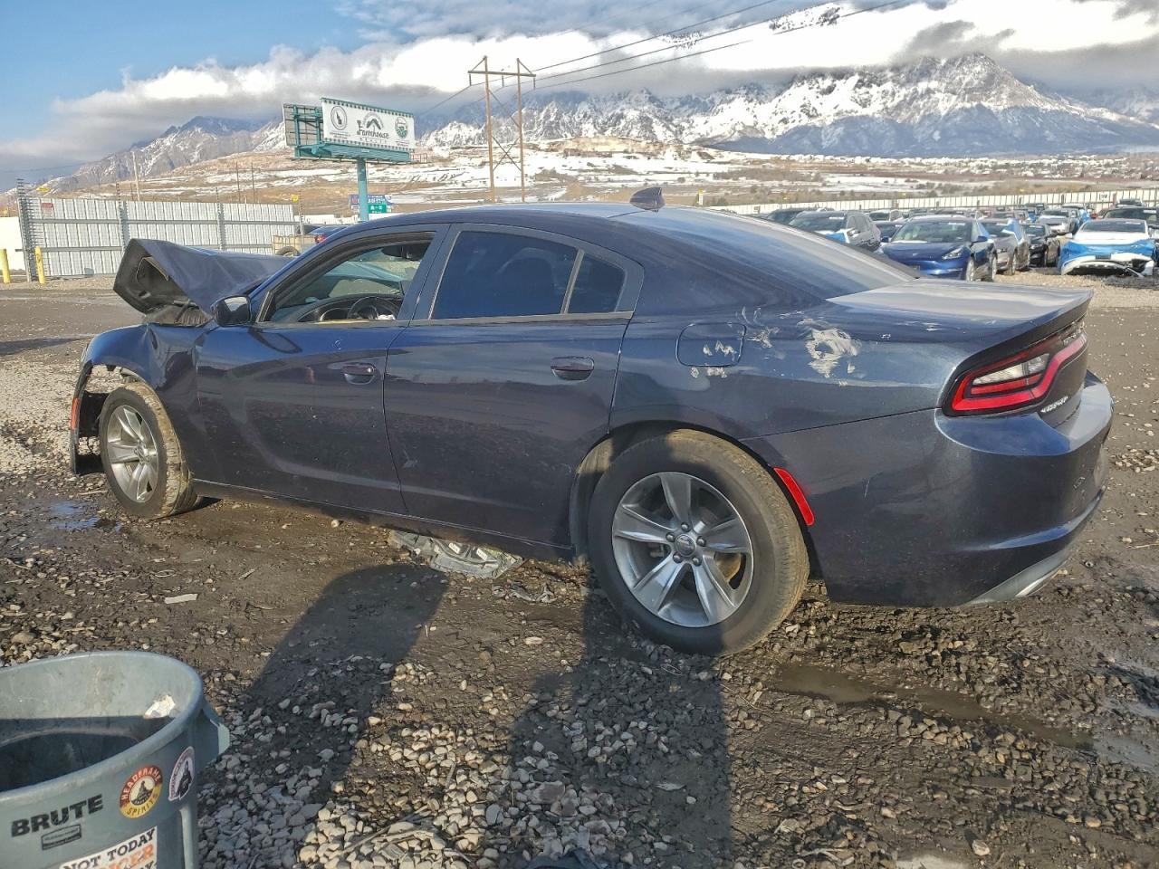 2017 DODGE CHARGER