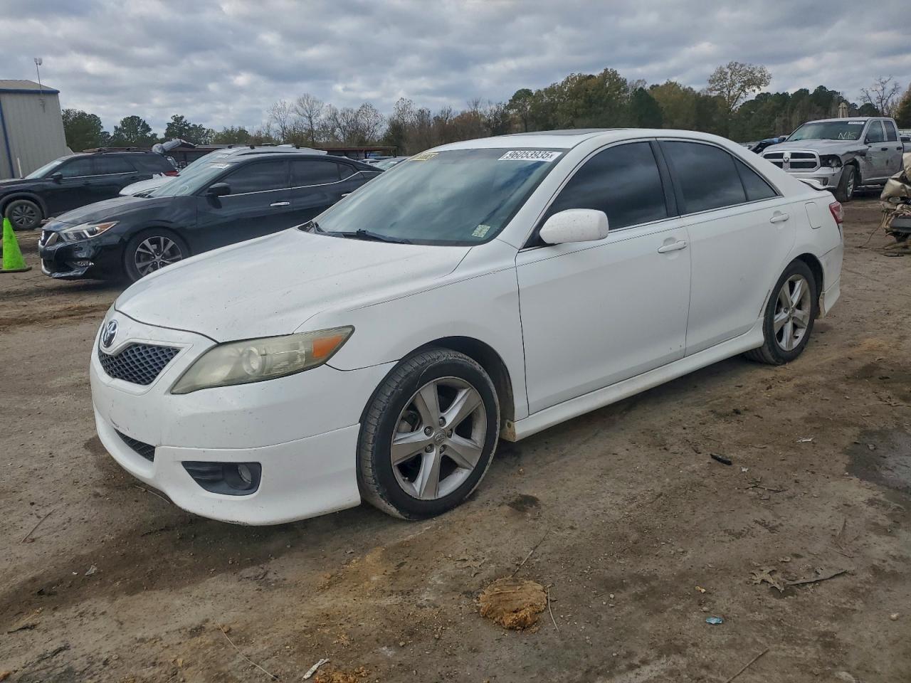 2010 TOYOTA CAMRY