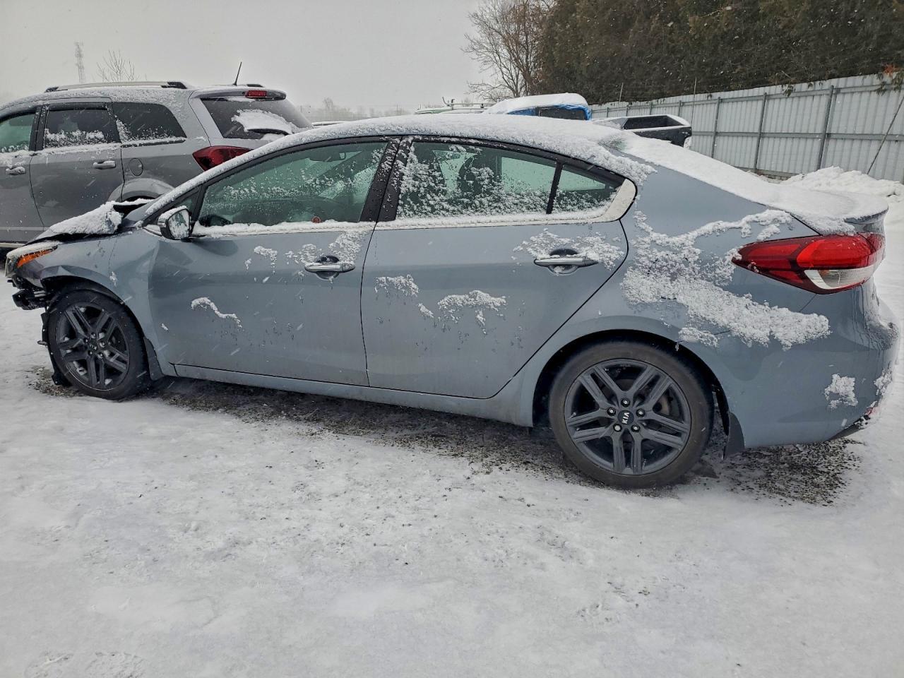 2017 KIA FORTE