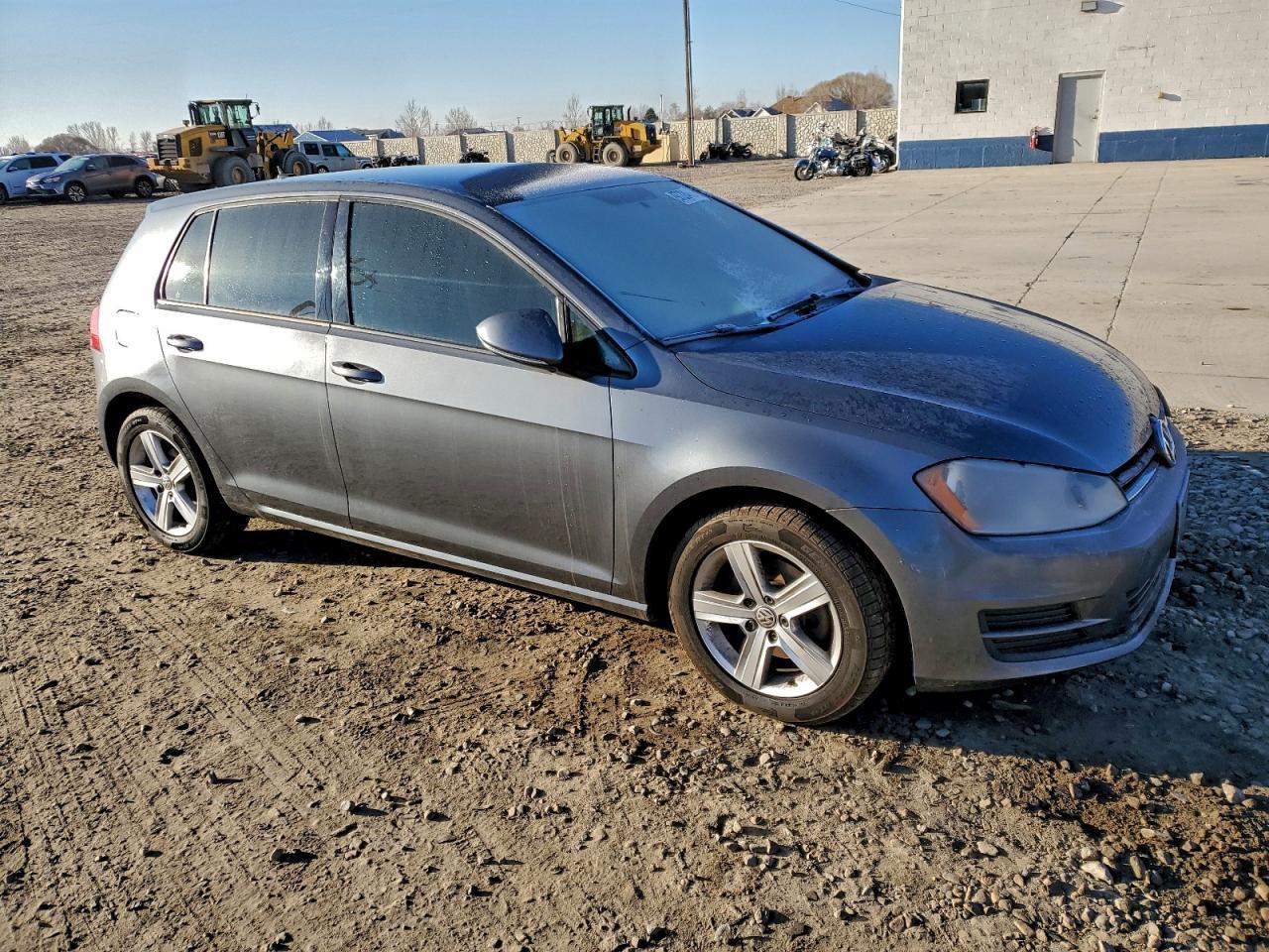 2015 VOLKSWAGEN GOLF
