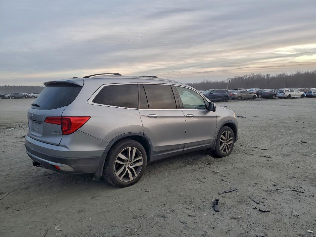2016 HONDA PILOT