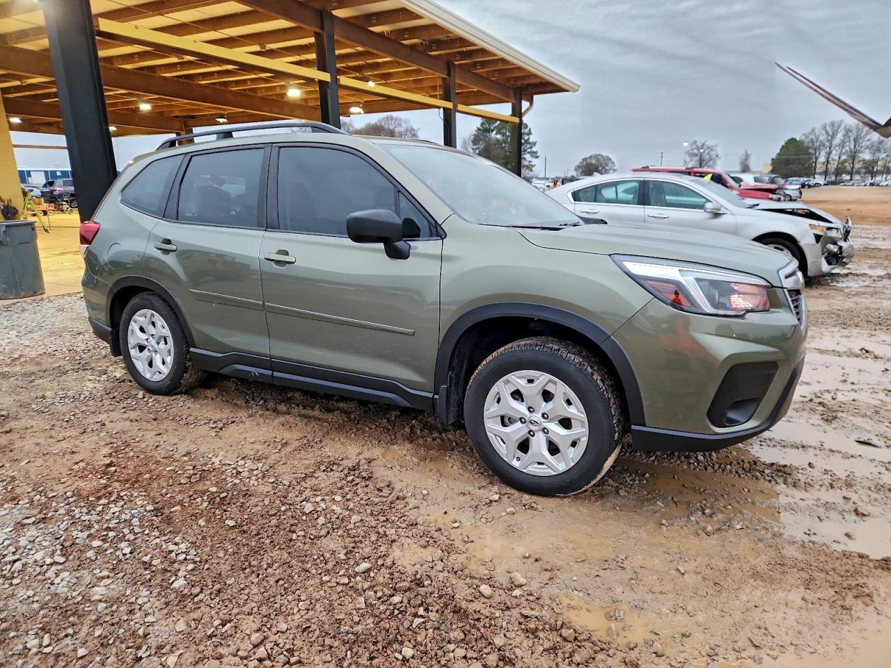 2021 SUBARU FORESTER